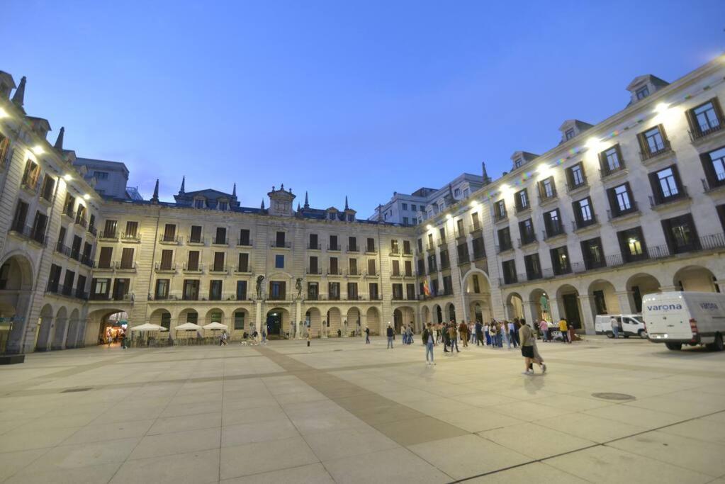 El Apartamento De Los Pinares By Just Room Santander Bagian luar foto
